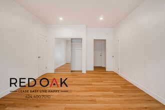 1818 Whitley Ave, Unit 204 in Los Angeles, CA - Building Photo - Building Photo