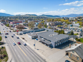 3504-3532 32 St in Vernon, BC - Building Photo - Building Photo