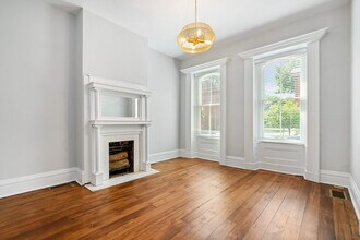 832 Western Ave in Pittsburgh, PA - Building Photo - Building Photo