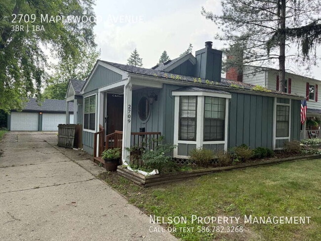 property at 2709 Maplewood Ave