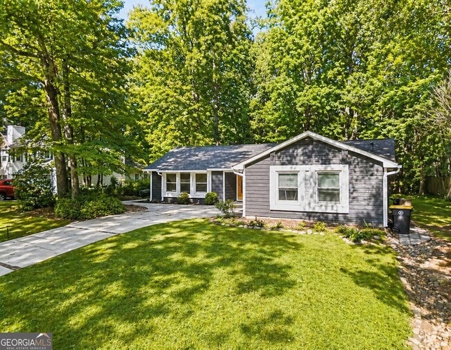 135 Summer Brooke in Peachtree City, GA - Building Photo - Building Photo