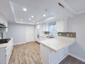 2016 Curtis Ave in Redondo Beach, CA - Building Photo - Building Photo