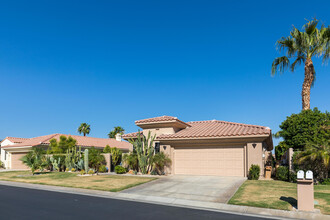 50640 Spyglass Hill Dr in La Quinta, CA - Building Photo - Building Photo