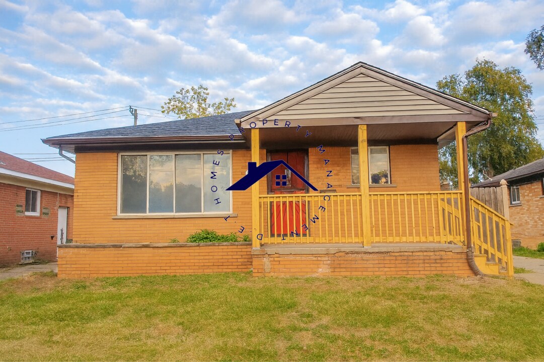 17534 Evergreen Rd in Detroit, MI - Building Photo