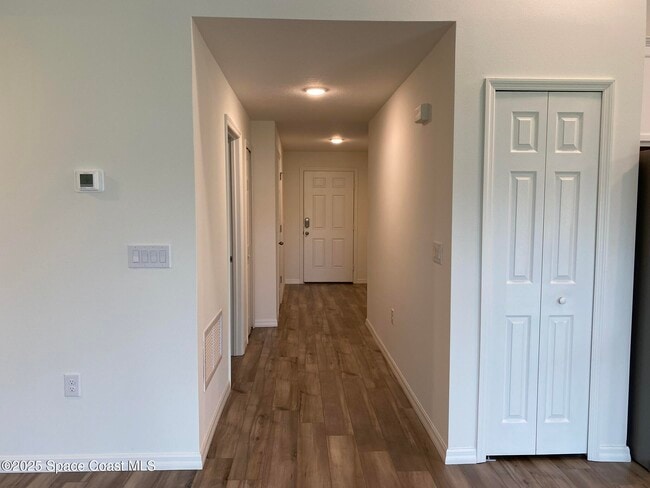 1186 Dania Cir in Palm Bay, FL - Building Photo - Building Photo