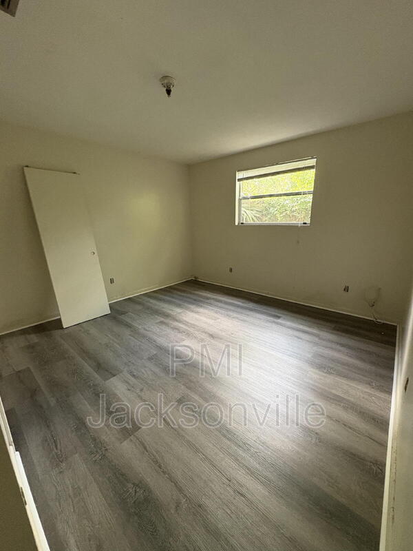 5216 Seaboard Ave in Jacksonville, FL - Building Photo - Building Photo