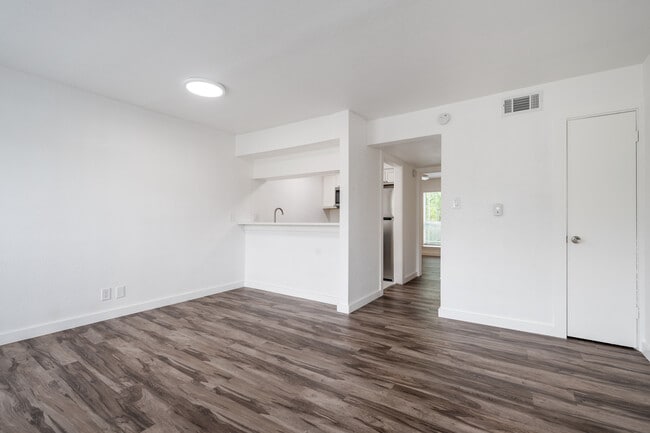 ATX Residences LLC in Georgetown, TX - Building Photo - Interior Photo