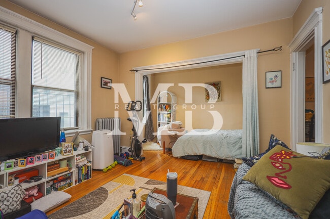 property at 11 Park Dr