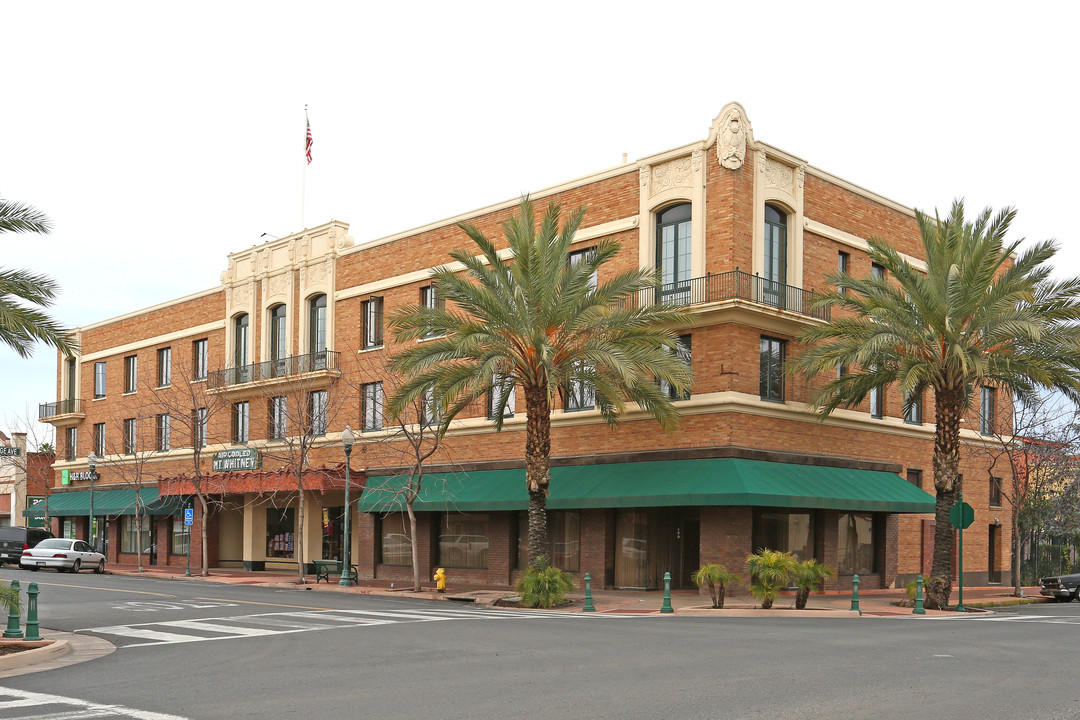 Mt. Whitney in Lindsay, CA - Building Photo