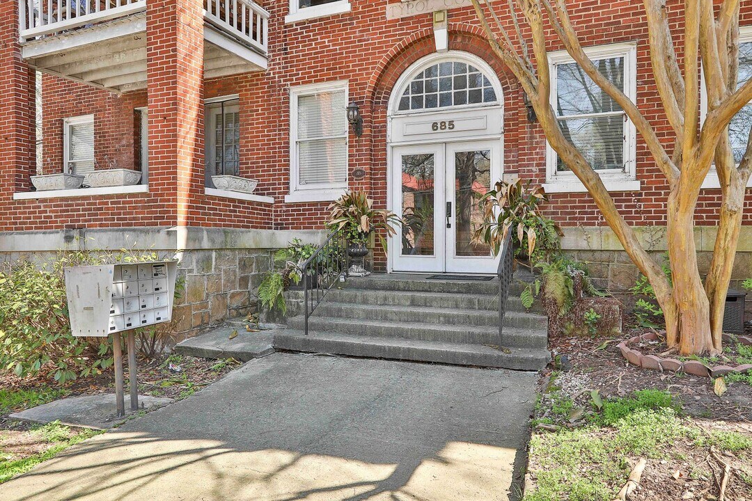 685 Argonne Ave NE in Atlanta, GA - Building Photo