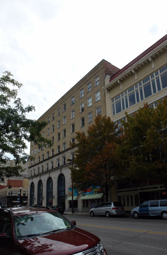 The Morris Building in Huntington, WV - Building Photo - Building Photo