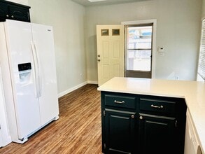 10313 S Avery Ave in Midwest City, OK - Building Photo - Building Photo