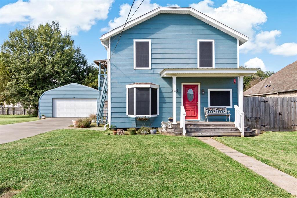 309 E 2nd St in Port Neches, TX - Building Photo