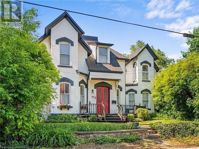 property at 19 Canada St