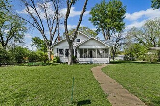 1111 Park Dr in Hillsboro, TX - Building Photo - Building Photo