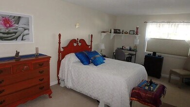 4 Post Oak Ln, Unit 14 in Natick, MA - Building Photo - Building Photo