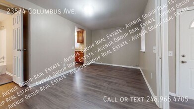 23574 Columbus Ave in Warren, MI - Building Photo - Building Photo