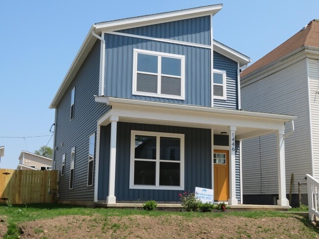 property at 1446 Wendell Ave
