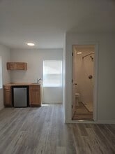 733 E Minneola Ave, Unit 3+Mother in law suite in Clermont, FL - Building Photo - Building Photo