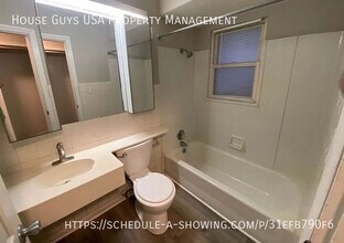 4616 E Linwood Blvd in Kansas City, MO - Building Photo - Building Photo