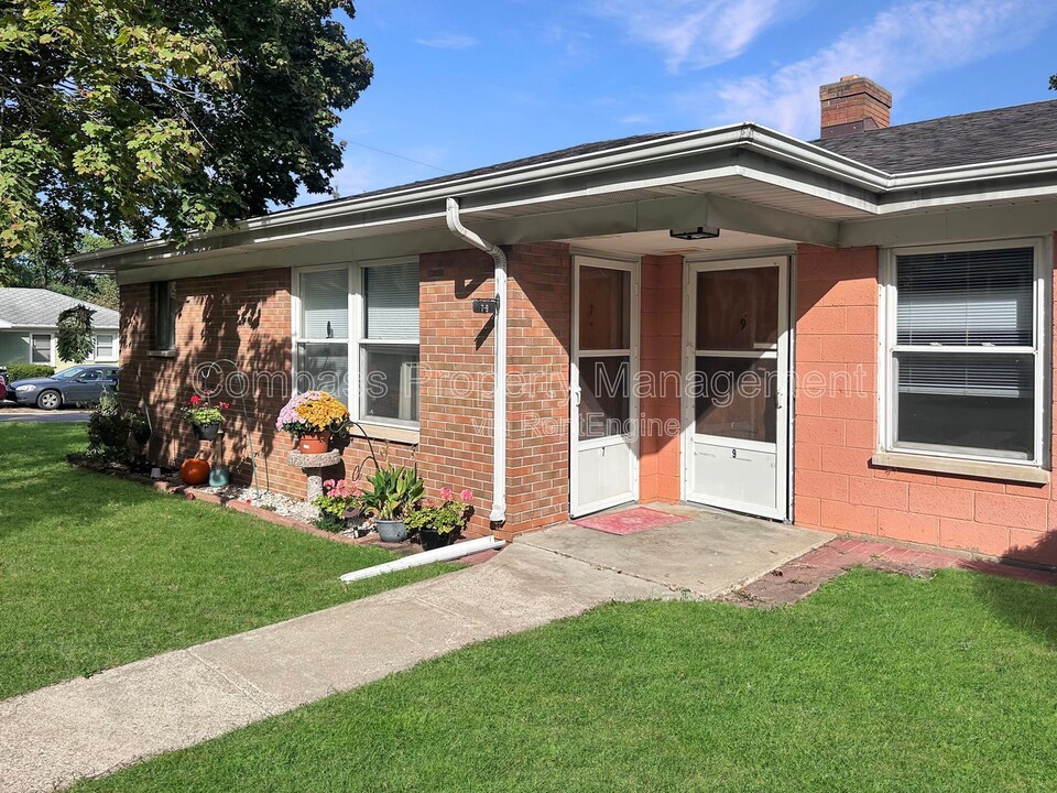 9 Ridgewood St in Kalamazoo, MI - Building Photo