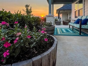 103 Bent Creek Dr in Hutto, TX - Building Photo - Building Photo