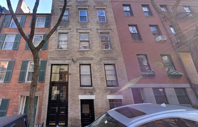 property at 37 Garden St