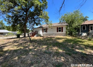 146 Isabel St in San Antonio, TX - Building Photo - Building Photo
