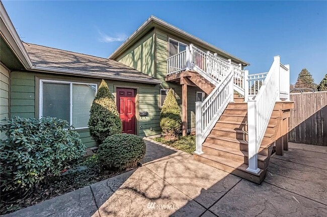 2122 Howard St, Unit 2126