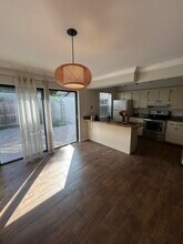 912 Sandtree Dr in Palm Beach Gardens, FL - Building Photo - Building Photo