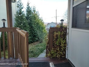 1023 Carmalt St in Dickson City, PA - Building Photo - Building Photo