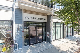 Victoria Crossing in Edmonton, AB - Building Photo - Building Photo
