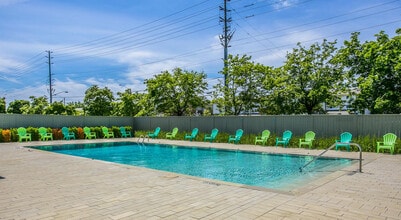 Braemar Place in Brampton, ON - Building Photo - Building Photo