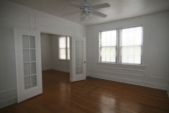 6216-20 Northwood Ave in St. Louis, MO - Foto de edificio - Building Photo