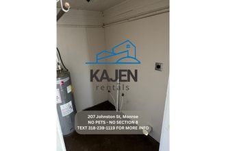 207 Johnston St in Monroe, LA - Building Photo - Building Photo