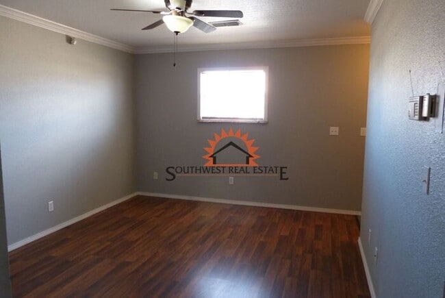 421 E 4th St in Clovis, NM - Building Photo - Building Photo