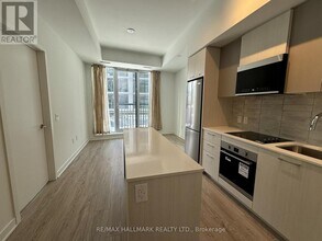 30 Dreamers Wy in Toronto, ON - Building Photo - Building Photo