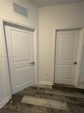 12107 NW 24th Pl in Miami Shores, FL - Building Photo - Building Photo