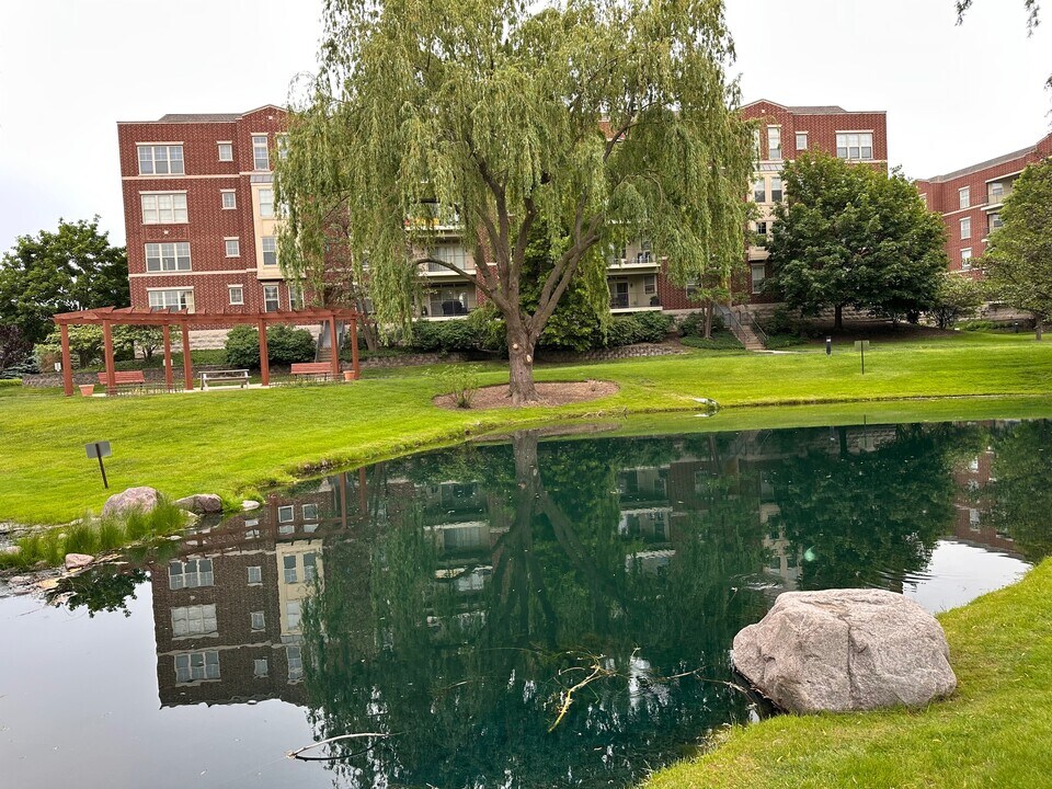 720 Prestwick Ln, Unit #720 in Wheeling, IL - Foto de edificio