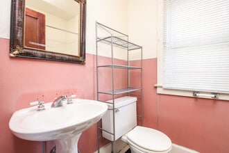 1318 Wilmot St in Ann Arbor, MI - Building Photo - Building Photo