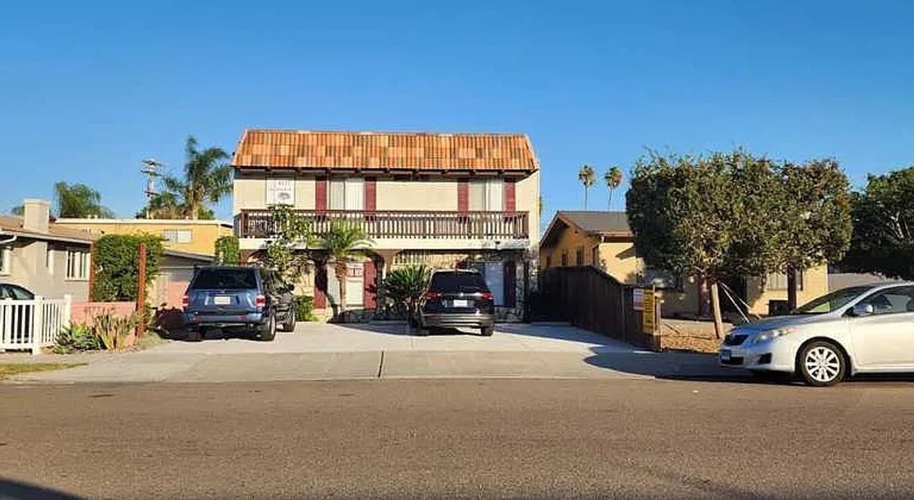 Jacaranda Junction Apartments-North Park in San Diego, CA - Building Photo