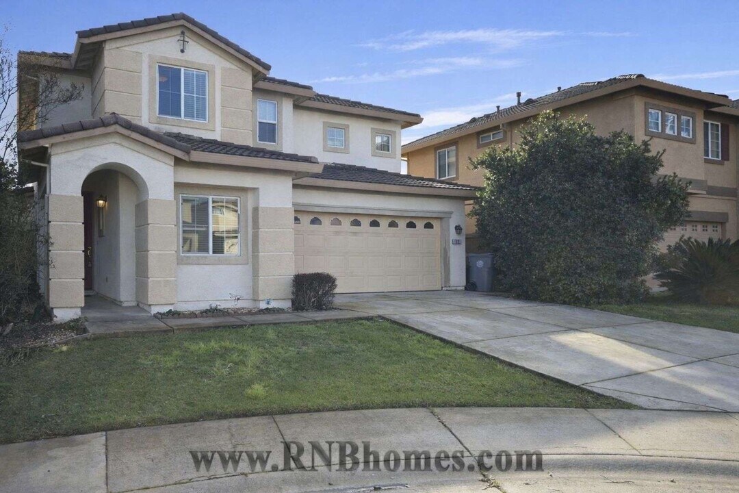 12 Amarillo Ct in Sacramento, CA - Building Photo