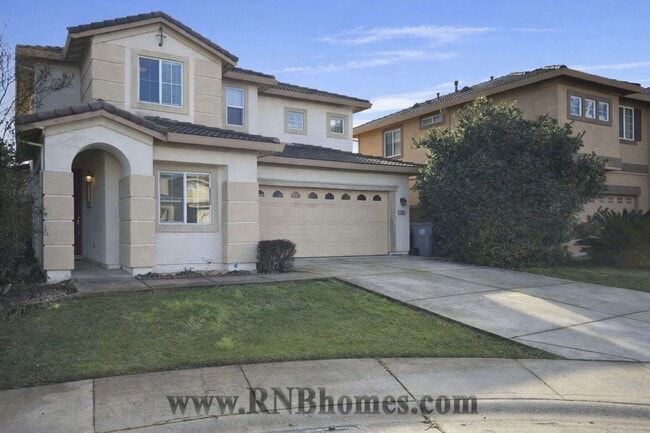 property at 12 Amarillo Ct