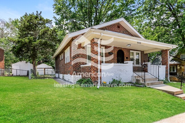 6530 Avalon Ave in University City, MO - Building Photo - Building Photo