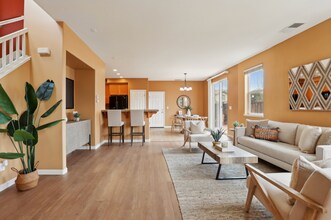5274 Kankakee Dr in Sacramento, CA - Building Photo - Building Photo