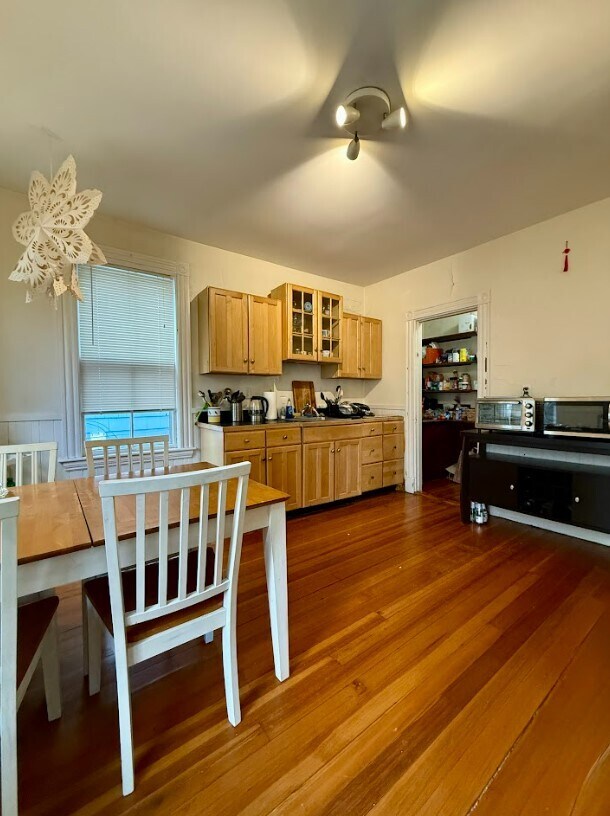 68 Hillside St, Unit 2 in Boston, MA - Building Photo - Building Photo