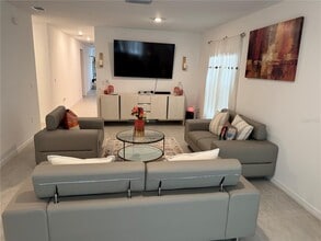 1951 Rosewood Cir in Lakeland, FL - Building Photo - Building Photo