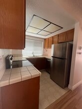 6278 Jarvis Ave in Newark, CA - Foto de edificio - Building Photo