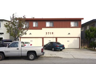 3719 Artesia Blvd in Torrance, CA - Building Photo