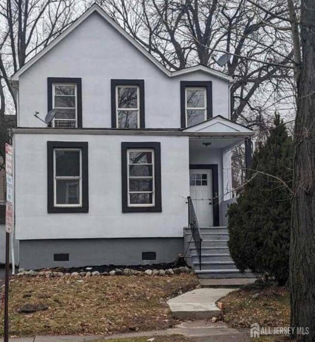 property at 21 Oak St